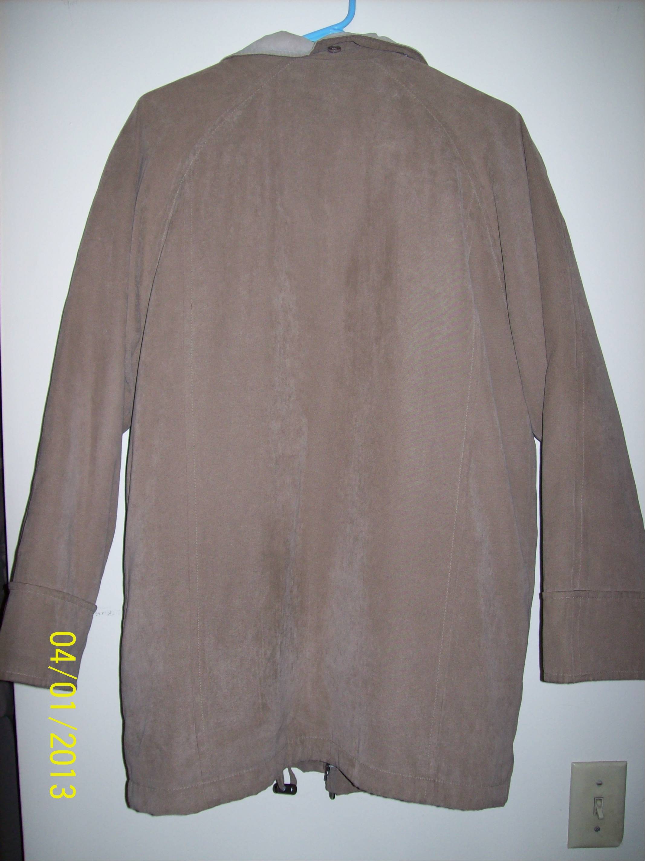 London Fog Suede Jacket Tan/Beige Zip Out Liner with Hood -- Medium (M)
