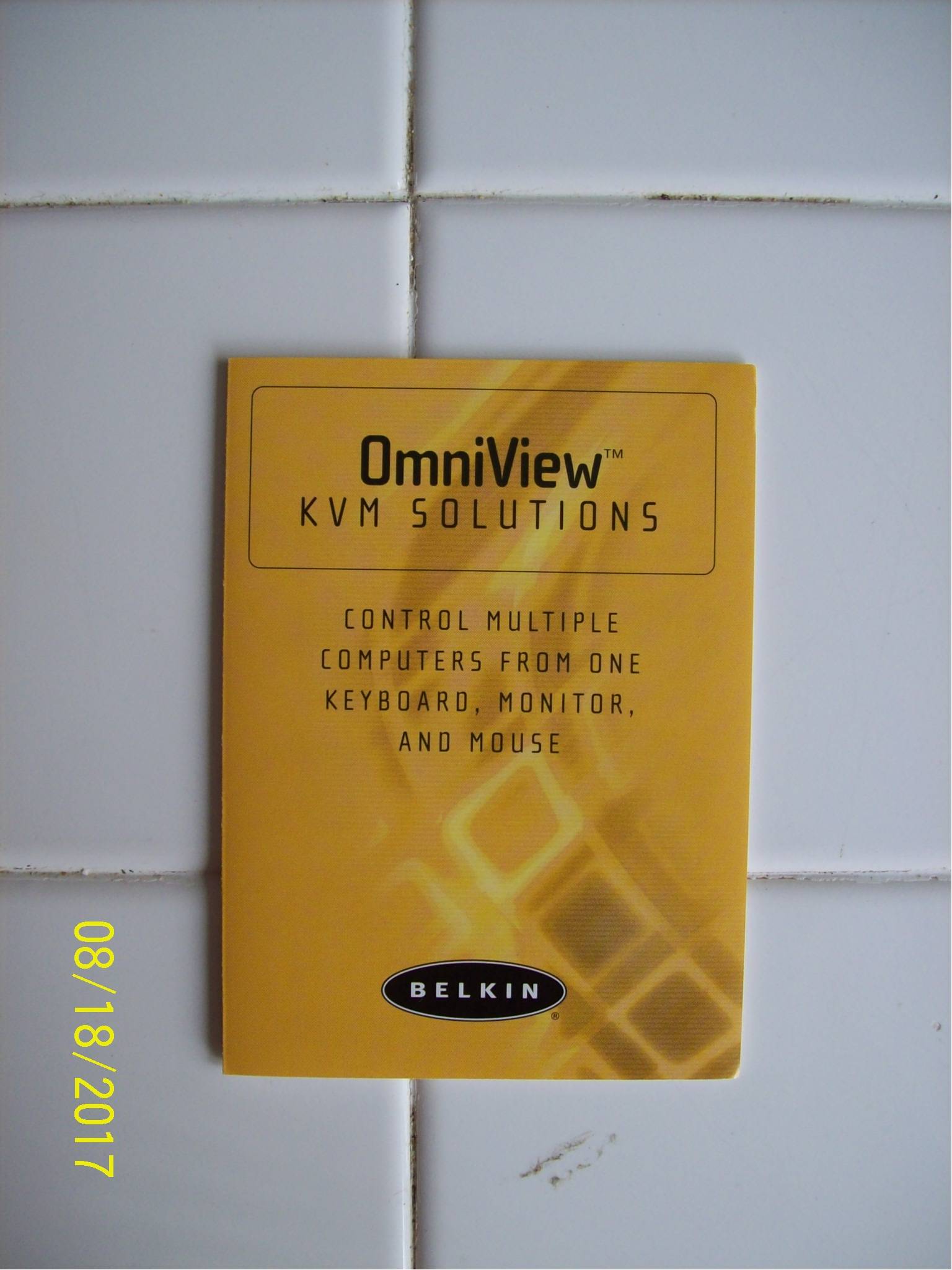BELKIN Omniview E Series 4-port KVM Switch F1DB104P